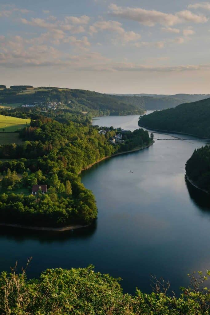 lux-international-real-estate-luxembourg-vertical